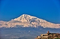 Надо отобрать у Турции Арарат!