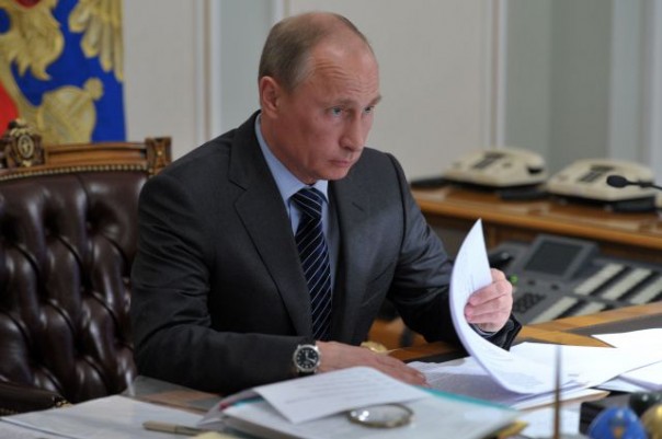 Владимир Путин отправил в отставку сразу десять генералов