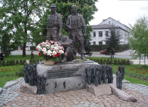 На Украине хотят избавиться от памятников воинам-афганцам