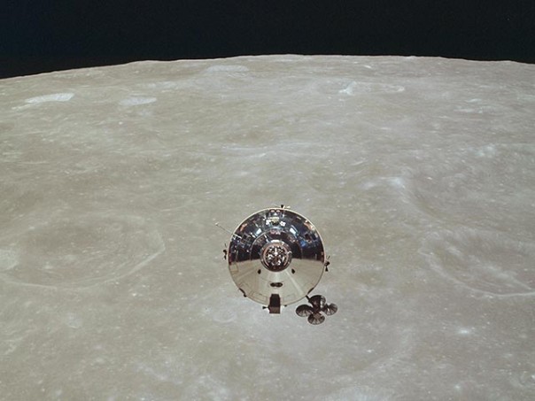 Опубликованы переговоры астронавтов, которые в 1969 году слышали странные звуки с темной стороны Луны
