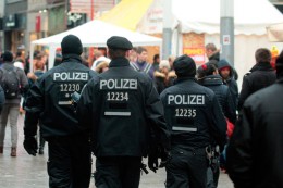 В Кельне повторилась ночь изнасилований