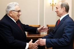 Михаил Хазин. Зачем к Путину приезжал Киссинджер
