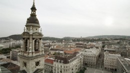 Венгрия намерена обсудить возможную отмену санкций в отношении России