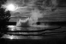 Московский депутат: из-за угрозы Йеллоустоуна США разработали план по заселению Сибири богатыми американцами