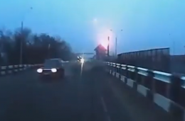 Обстрел Ясиноватского блок-поста. Прямые попадания! Видео с регистратора