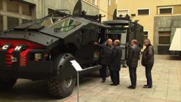 Новейшую технику спецслужб показали Путину и Шойгу