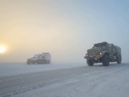 Автопробег на Ледовитый океан: как проходит тест-драйв новой армейской техники