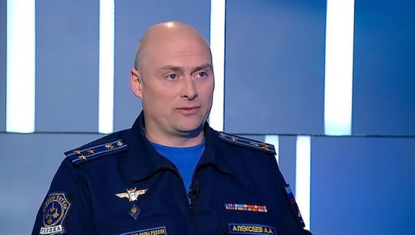 "Стратегия": пилотажная группа "Русские витязи"