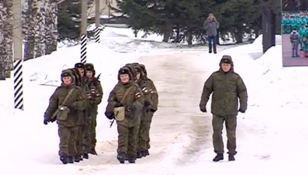 Накануне праздника 8 Марта в российской армии выбрали самую обаятельную и привлекательную