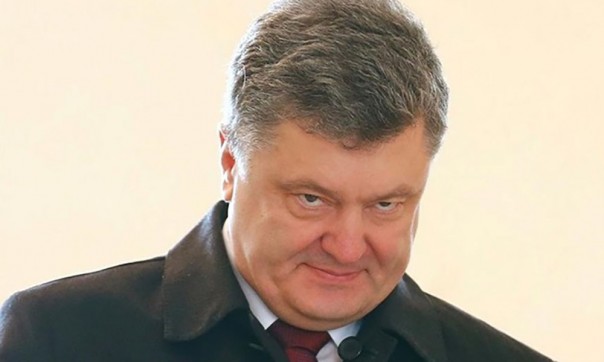 Порошенко похвалился предотвращением сотен терактов