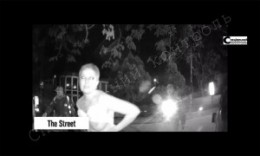 Пьяный стриптиз от сотрудницы закарпатской налоговой (ВИДЕО)