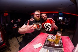 Наци-шабаш в Киеве: «Вырывание сердца зеленого человечка» и «голова Кадырова» в банке (ФОТО, ВИДЕО)