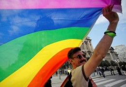 Кабмин позаботился о секс-меньшинствах