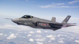 СМИ: новейший истребитель F-35 приносит США одни убытки