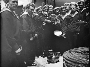 О русской тельняшке