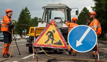 Осенью в ЛНР будут исключительно русские дороги