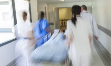 В Докучаевске в руках у школьника взорвался боеприпас, ранены семеро детей