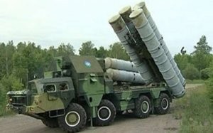 Украина перебросила комплексы С-300 к границе с Крымом — самолёты в опасности