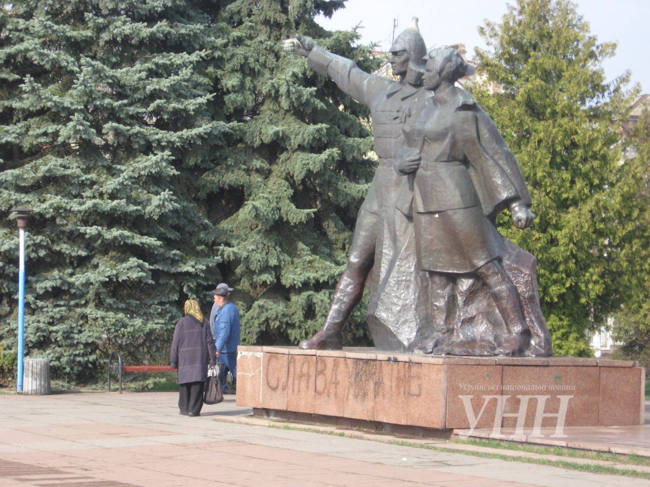 Коростень без декоммунизации: местные власти не пошли против мнения горожан