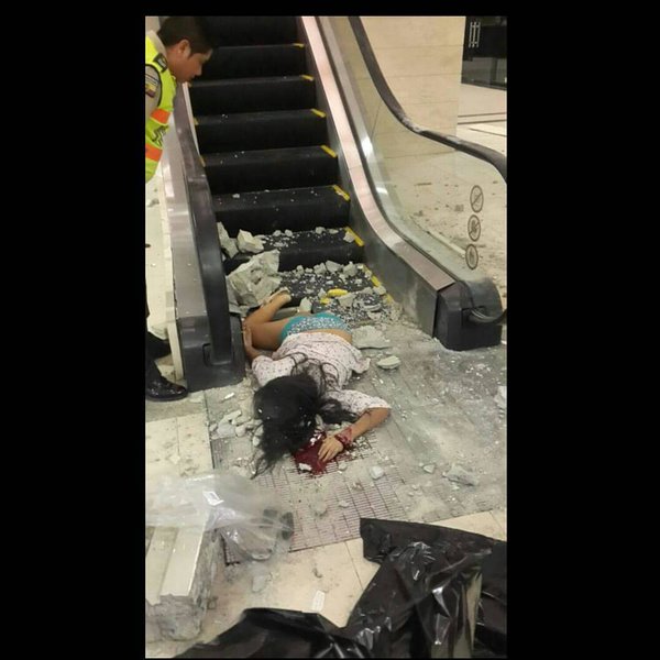 Эквадор: десятки погибших, паника, цунами, нет связи, энергии и дорог