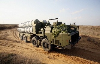 Госдеп США не исключил, что поставки Ирану С-300 могут повлечь новые санкции