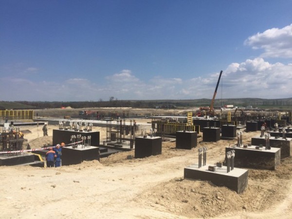 "Слоны" энергонезависимости Крыма выходят на "арену" затмив энергомост...