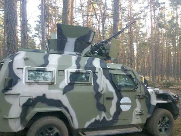 Пока ровенчане воюют, нацгвардейцы у них дома.. Пока ровенчане воюют, нацгвардейцы у них дома..