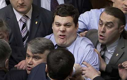 У Тягнибока обещают, что ВСУ прекратят огонь, только дойдя до Кубани