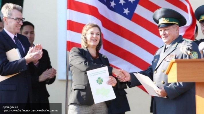 Нуланд предъявила Киеву жесткий ультиматум по Донбассу Нуланд предъявила Киеву жесткий ультиматум по Донбассу