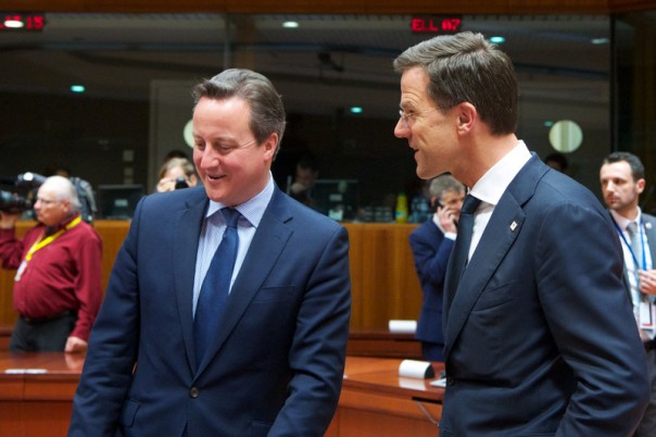 Депутаты парламента Нидерландов решили отозвать ратификацию "евроассоциации" Украины Депутаты парламента Нидерландов решили отозвать ратификацию "евроассоциации" Украины