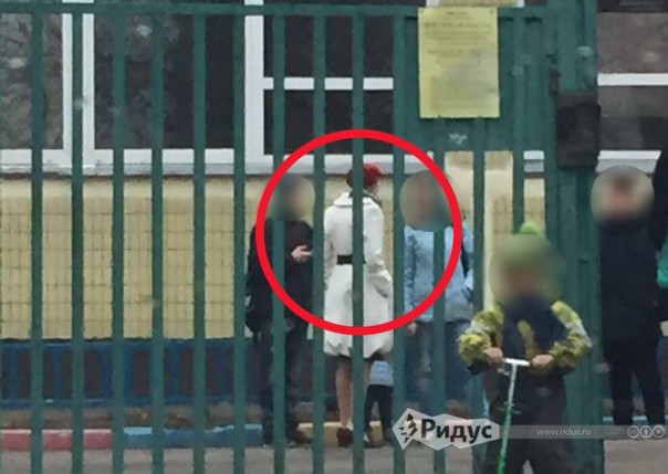 Украинка требует уволить педагога московского детсада за песни о ВОВ Украинка требует уволить педагога московского детсада за песни о ВОВ