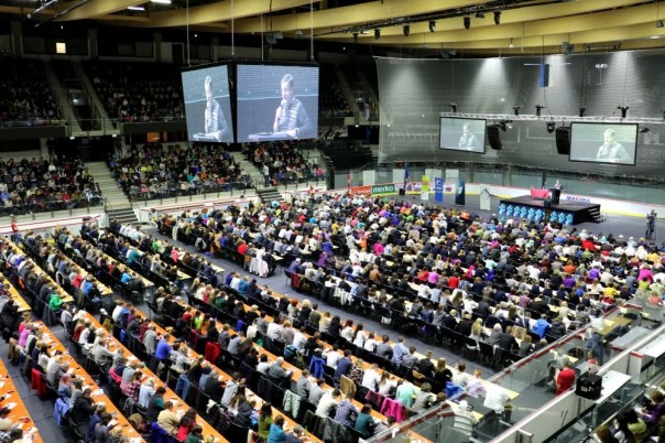 Леонид Ярмольник: тотальный диктант в Таллине собрал крупнейшую в Европе аудиторию Леонид Ярмольник: тотальный диктант в Таллине собрал крупнейшую в Европе аудиторию