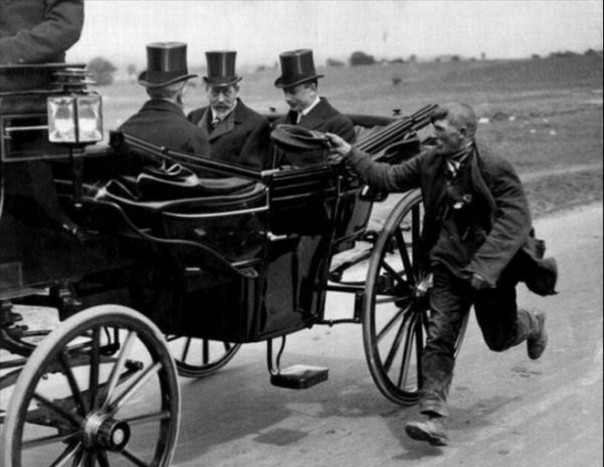 Украинцев приучают к мысли: Земля будет продана, смиритесь