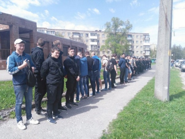 Развод майдаунов: в Харькове таки прошёл антикризисный форум Оппозиционного блока "За мир и развитие". (Запись форума целиком. Видео) Развод майдаунов: в Харькове таки прошёл антикризисный форум Оппозиционного блока "За мир и развитие". (Запись форума целиком. Видео)