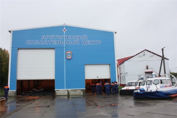 «Царь Путин идет в Арктику»