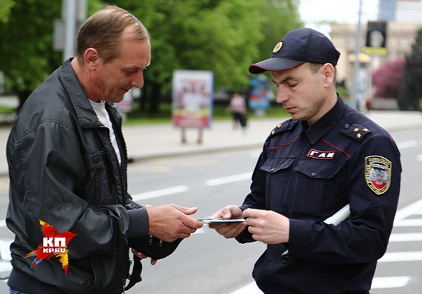 Глава ДНР Александр Захарченко: За наших павших друзей спросим обязательно