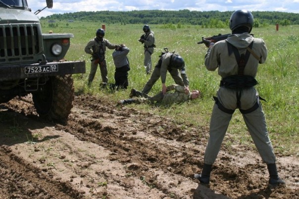 Россия – не Европа: мигранты под контролем Россия – не Европа: мигранты под контролем