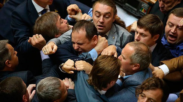 Украина: «темным векам» навстречу?