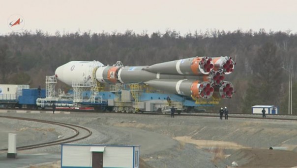 На космодроме Восточный началась установка "Союза" на стартовый стол