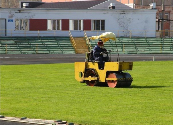 Реконструкция керченского стадиона: бюджетные средства ушли в дренаж футбольного поля? Реконструкция керченского стадиона: бюджетные средства ушли в дренаж футбольного поля?
