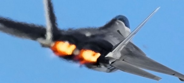 США направили к Чёрному морю истребители F-22