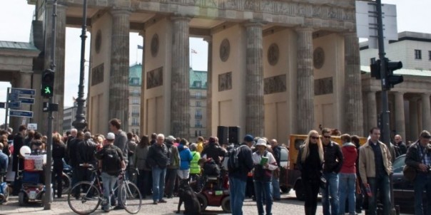 Большинство немцев отказались защищать Прибалтику и Польшу в случае "российского вторжения" Большинство немцев отказались защищать Прибалтику и Польшу в случае "российского вторжения"