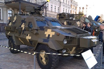 Новый украинский броневик треснул после испытаний  «Дозор-Б»