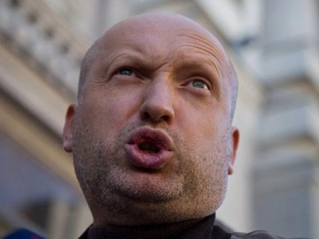 Из параллельной реальности: Турчинов усомнился в способности армии РФ продержаться четыре дня в войне с Украиной