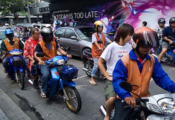 В Таиланде водителей за езду в нетрезвом виде отправят работать в морги
