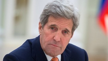 Вслед за Нуланд в Киев летит Керри