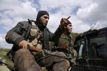 Сирийская оппозиция обвинила Дамаск в нарушении перемирия и возобновила бои