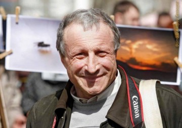 ФСБ проводит обыски в квартире агента «Радио Свобода» в Крыму