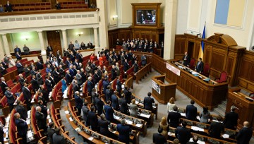 Оппозиция в Раде призвала возобновить торговлю Киева с Донбассом