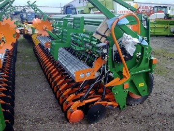 Российская сельхозтехника пошла на разгон